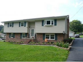 3442 Forest View Road Kingsport, TN 37660 - Photo 1 of 20 3442 Forest View Road