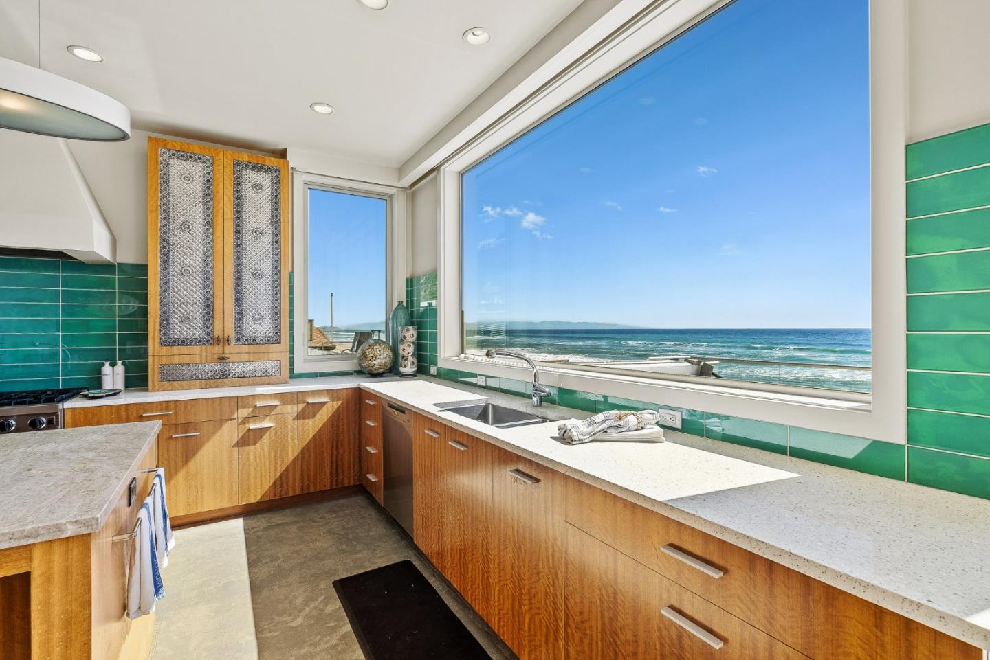 618 Beach Drive Aptos, CA 95003 - Photo 20 of 99