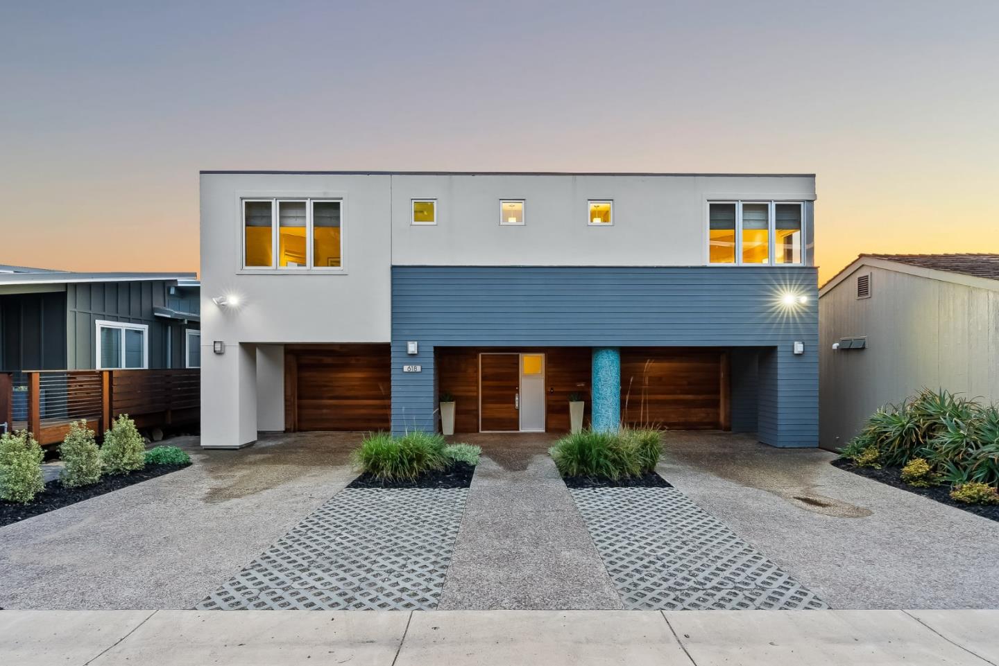 618 Beach Drive Aptos, CA 95003 - Photo 86 of 99 a front view of house with yard
