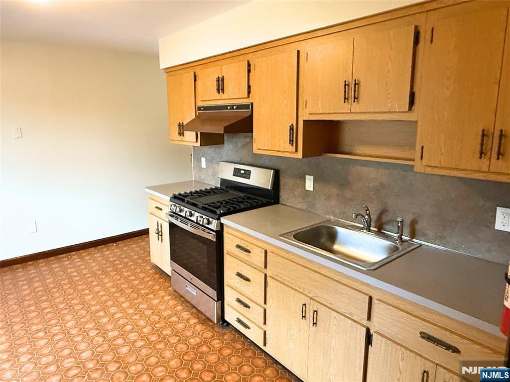 24 Paulison Avenue, Unit 2 Ridgefield Park, NJ 07660 - Photo 7 of 17