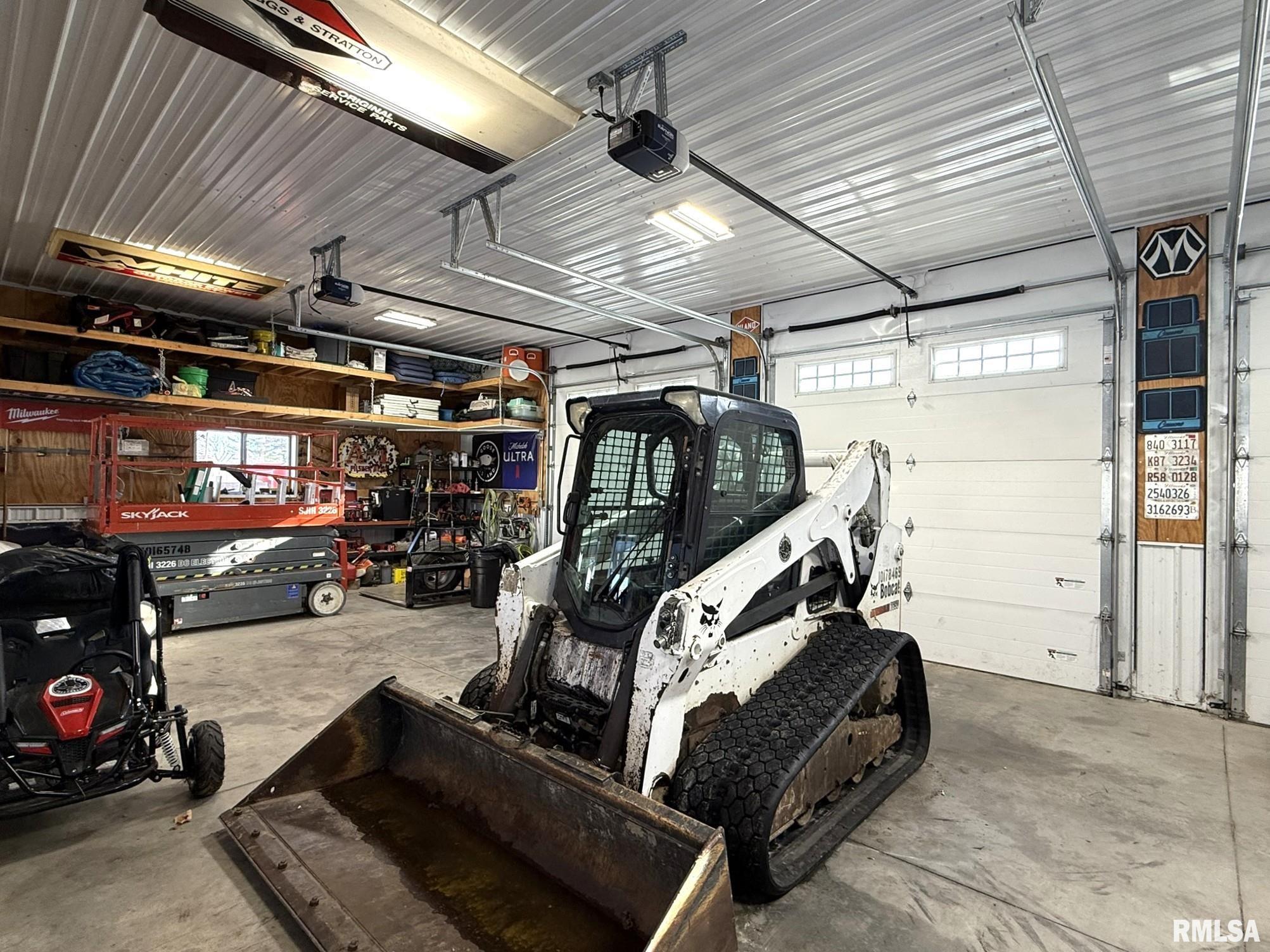 109 East West Street Oneida, IL 61467 - Photo 11 of 56