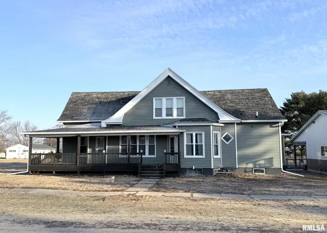 $280,000 | 109 East West Street, Oneida, IL 61467