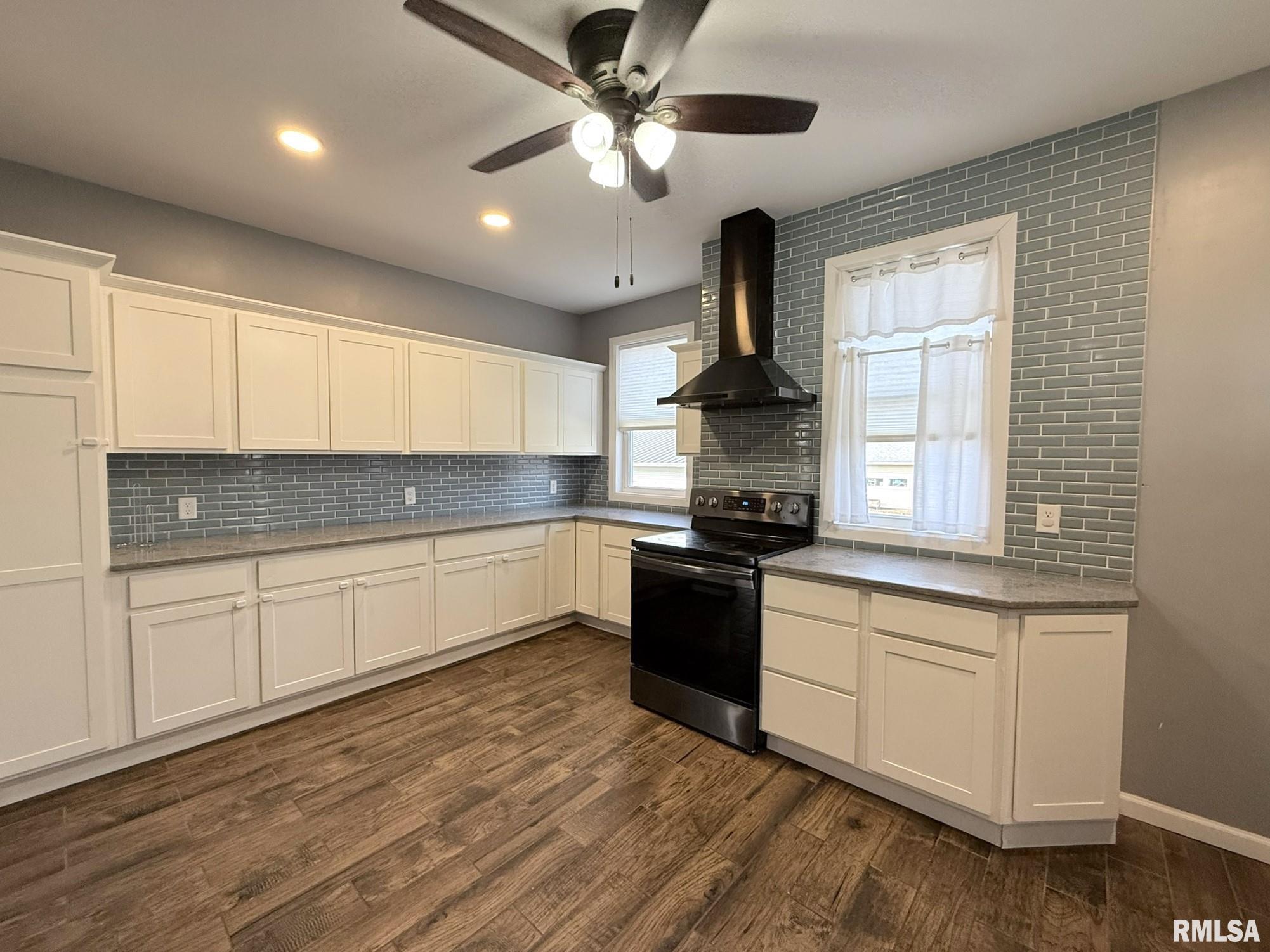 109 East West Street Oneida, IL 61467 - Photo 45 of 64