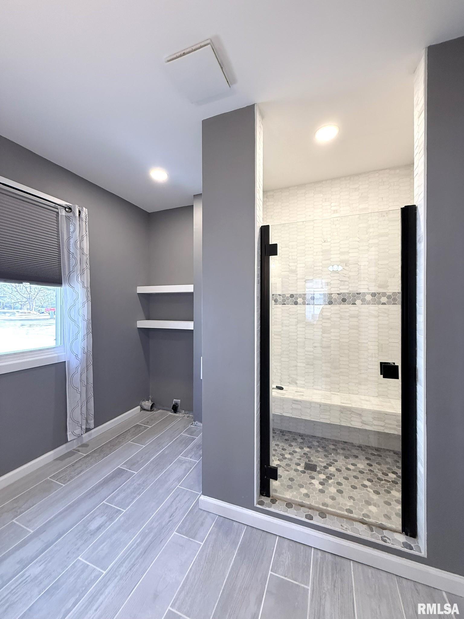 109 East West Street Oneida, IL 61467 - Photo 47 of 64