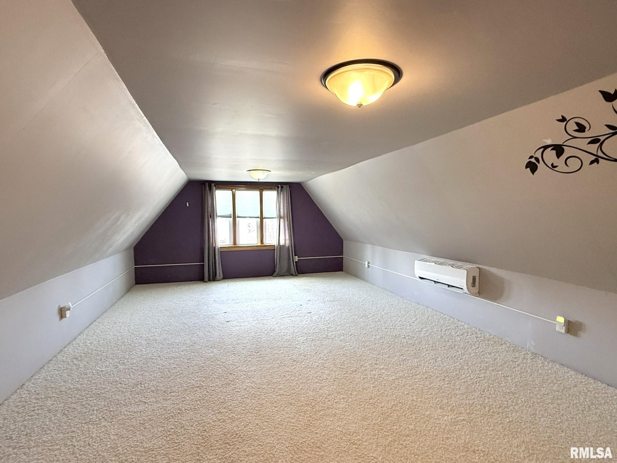 109 East West Street Oneida, IL 61467 - Photo 48 of 64