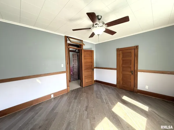 $280,000 | 109 East West Street, Oneida, IL 61467