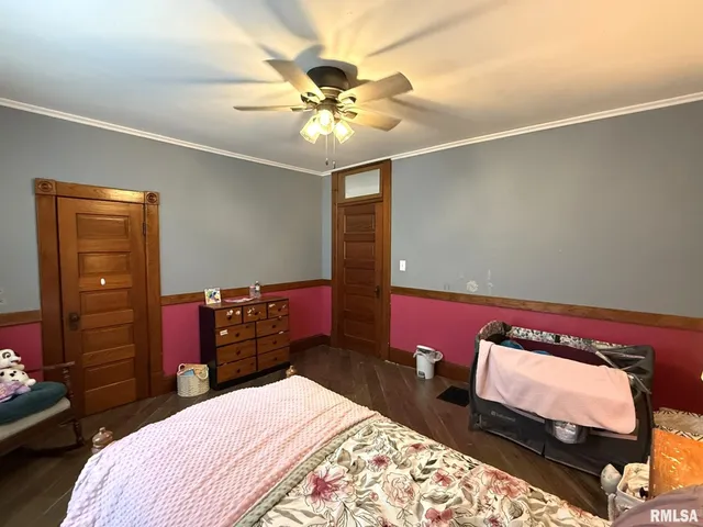 $280,000 | 109 East West Street, Oneida, IL 61467