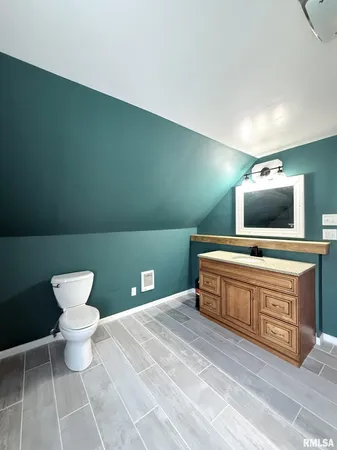 $280,000 | 109 East West Street, Oneida, IL 61467