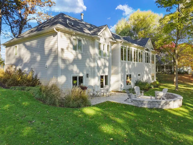 $1,390,000 | 1581 Ryder Cup Road, Unit 1631, Geneva, WI 53147