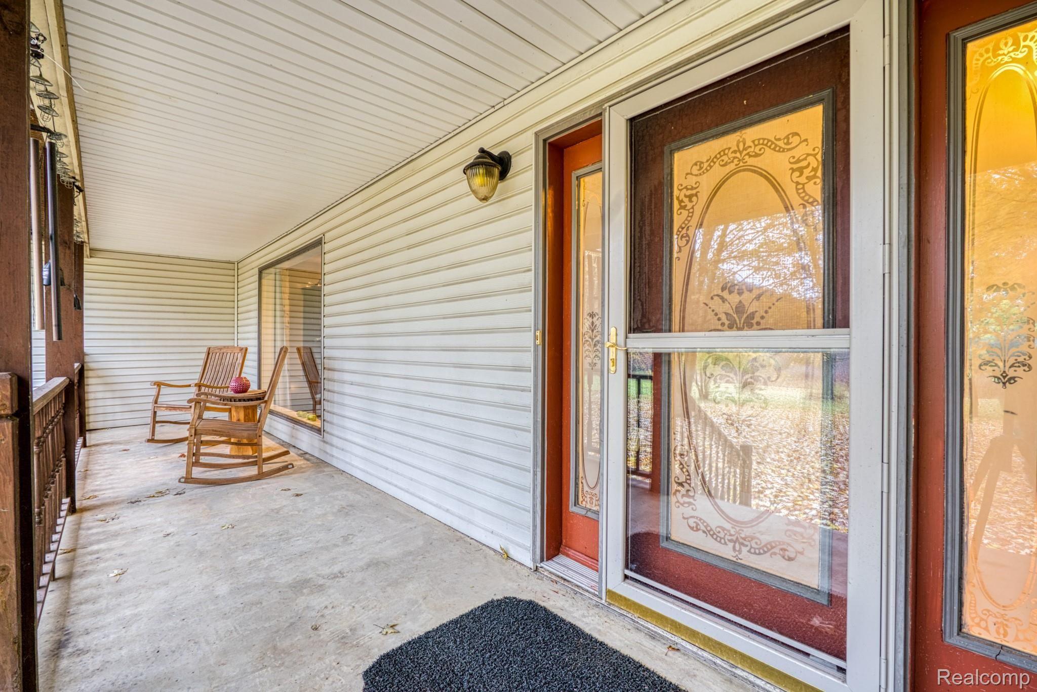 6290 West Stanley Road Mount Morris, MI 48458 - Photo 2 of 42 DSC00167.jpg