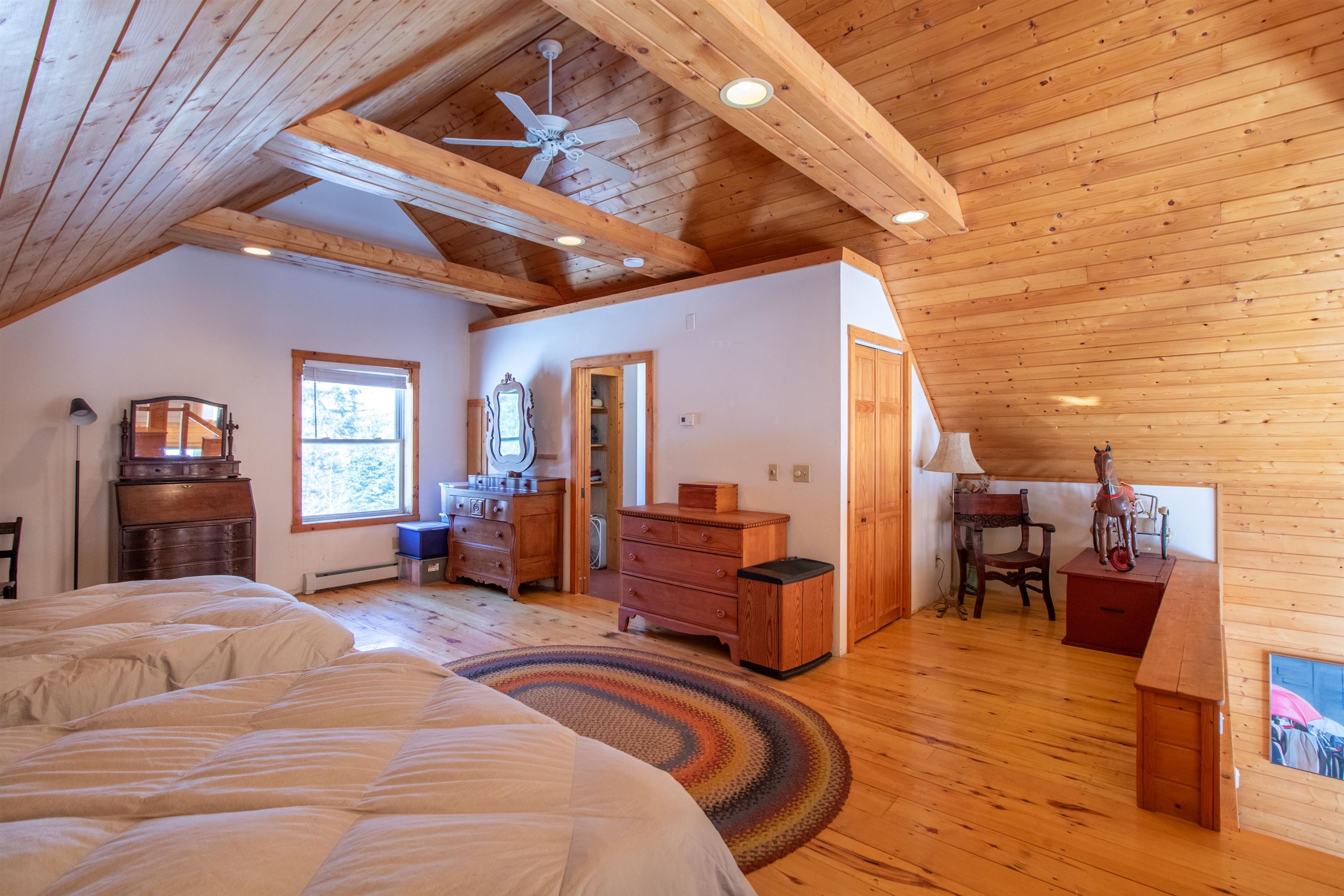 1602 Bear Mountain Road Troy, VT 05859 - Photo 15 of 60