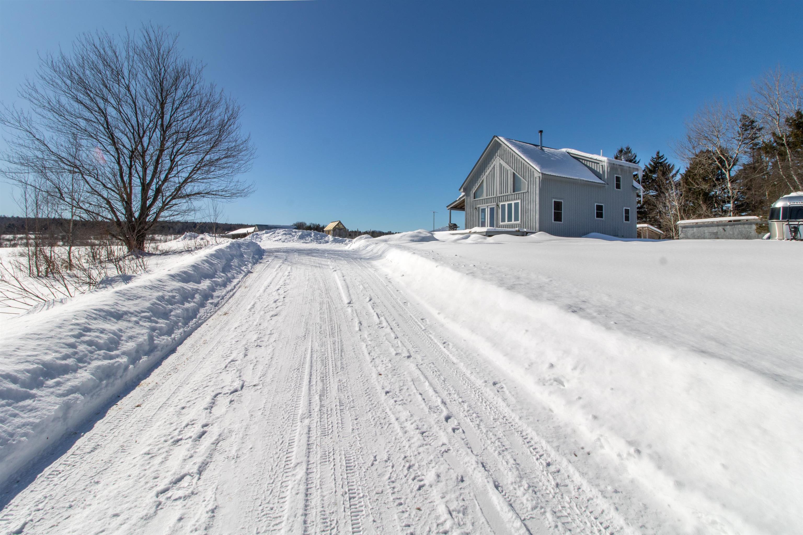 1602 Bear Mountain Road Troy, VT 05859 - Photo 22 of 60
