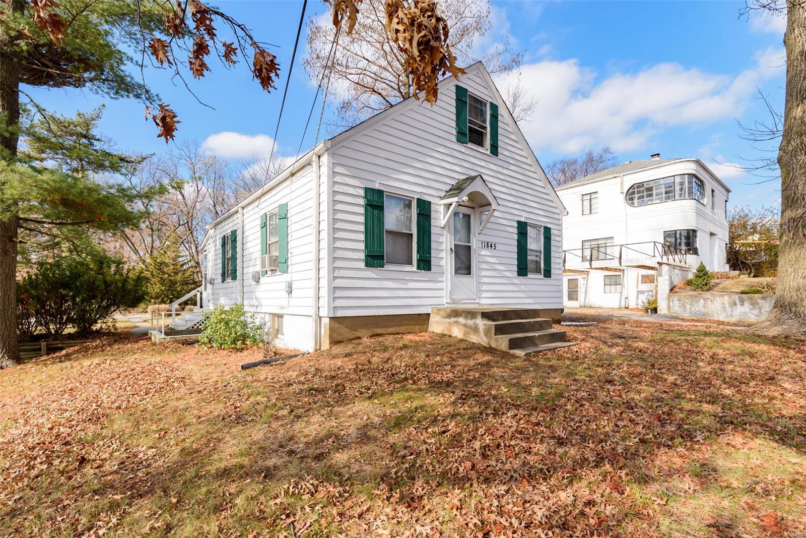 11845 Benham Road Florissant, MO 63033 - Photo 2 of 28