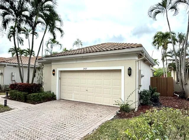 $579,900 | 2409 Northwest 66th Drive, Boca Raton, FL 33496