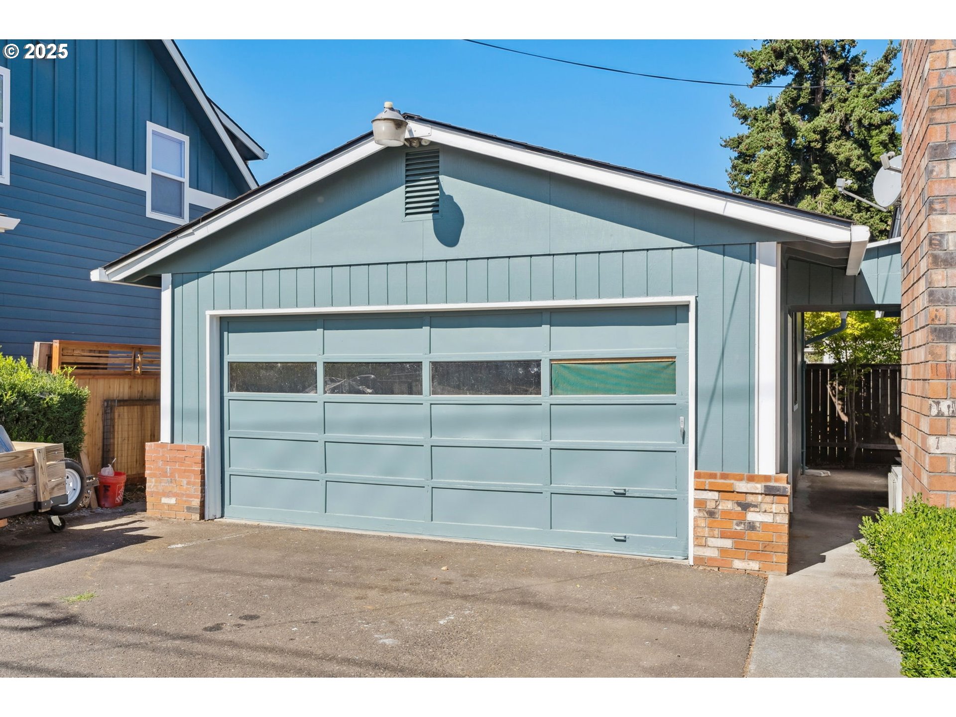 1108 9th Street Hood River, OR 97031 - Photo 36 of 44 a front view of a house with a garage