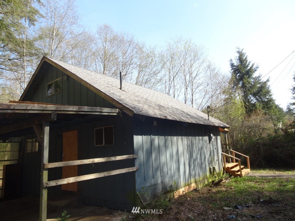 4201 East Grapeview Loop Road Grapeview, WA 98546 - Photo 6 of 9 Gallery Image 6