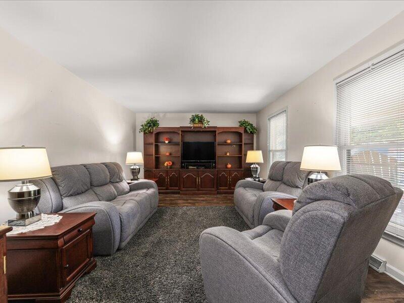 7073 West Gillespie Bridge Road Columbia, MO 65203 - Photo 9 of 58 Gallery Image 9