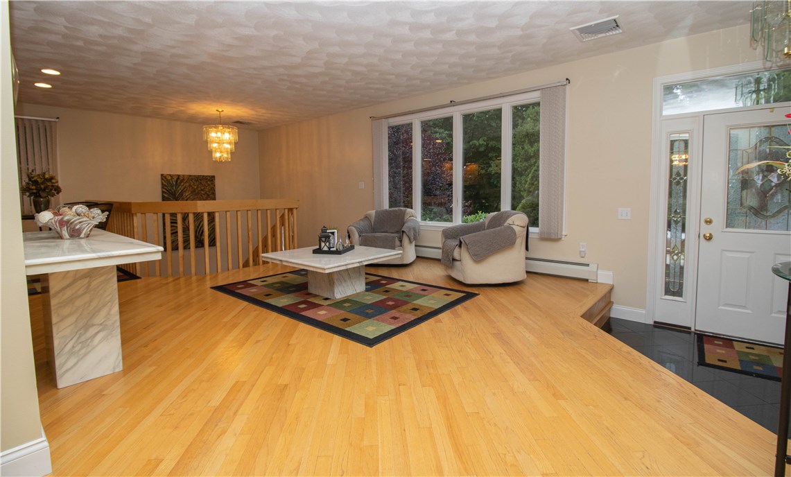 153 Waterman Hill Road Coventry, RI 02827 - Photo 3 of 27