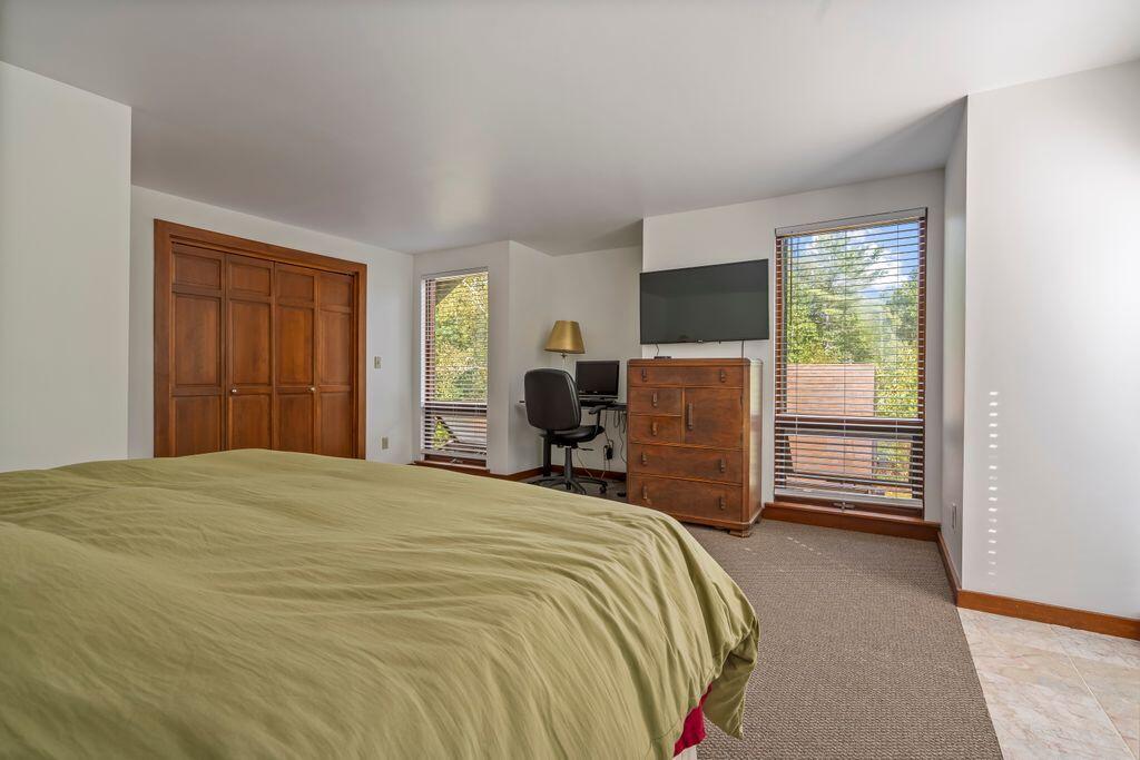 2 Flynn Road Raymond, ME 04071 - Photo 22 of 65 49_DSC00041