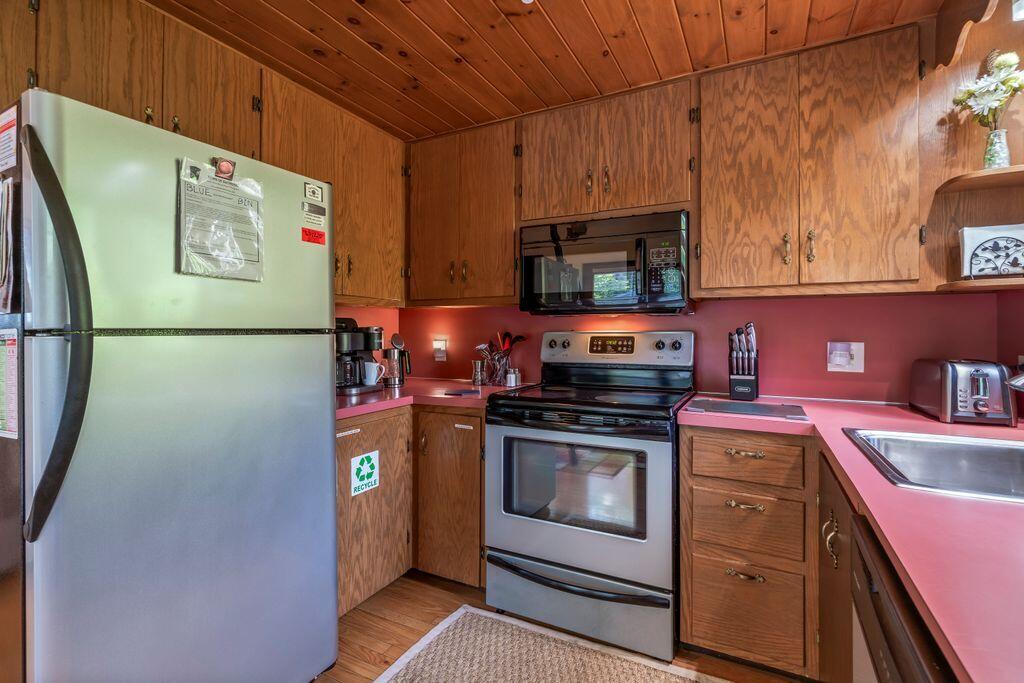 2 Flynn Road Raymond, ME 04071 - Photo 51 of 79 58_DSC00140