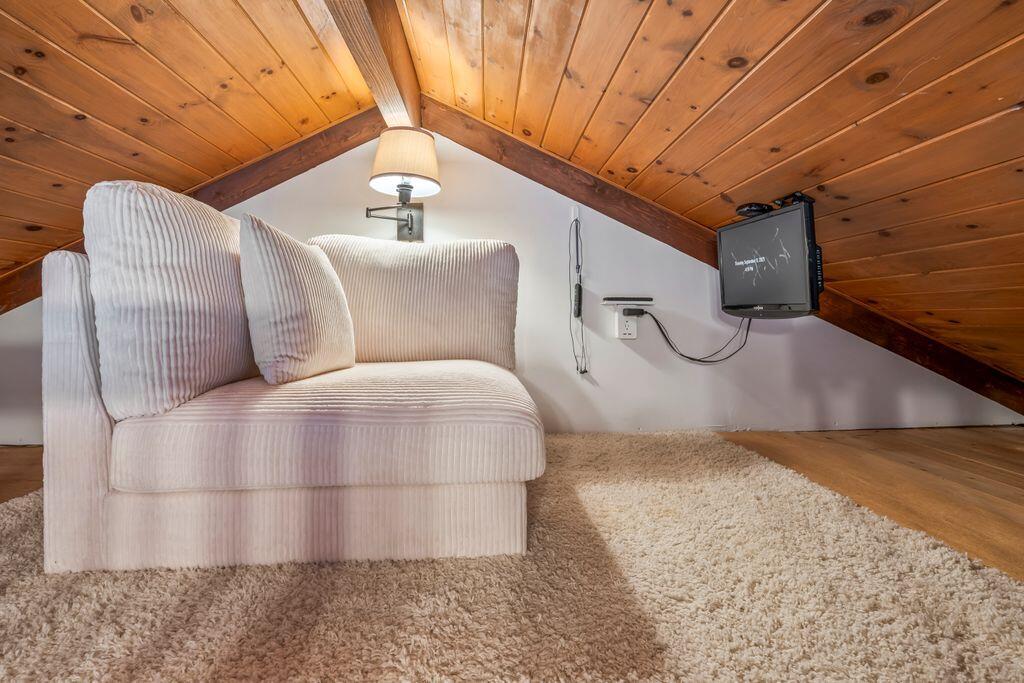 2 Flynn Road Raymond, ME 04071 - Photo 56 of 79 63_DSC00167