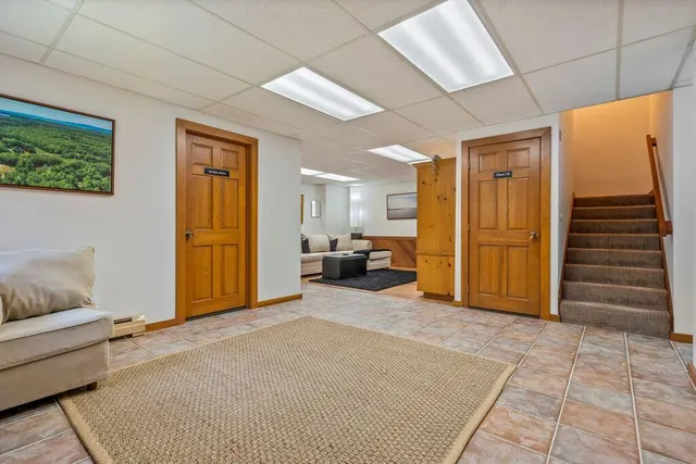 $679,000 | 2 Flynn Road, Raymond, ME 04071