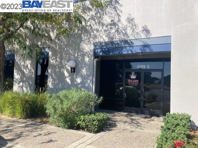 4749 Bennett Drive Livermore, CA 94551 - Photo 2 of 27 a view of a entrance gate of the house