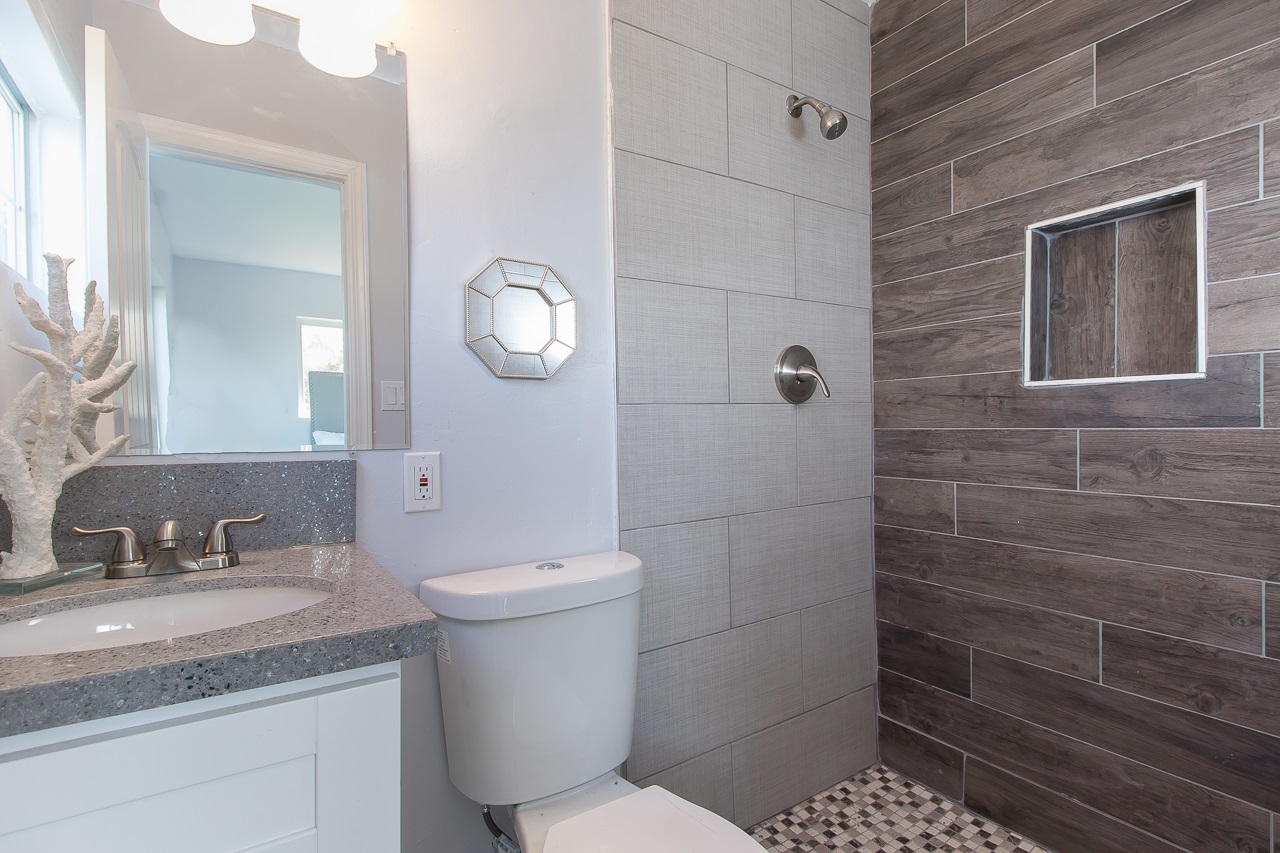 2003 Hawkins Way Spring Valley, CA 91977 - Photo 12 of 25 Gallery Image 12