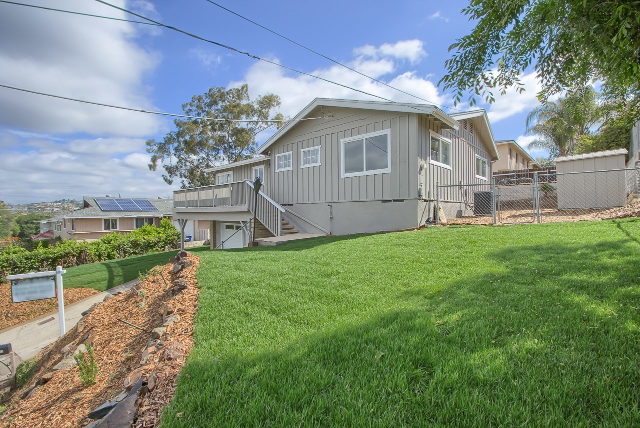 2003 Hawkins Way Spring Valley, CA 91977 - Photo 22 of 25 Gallery Image 22