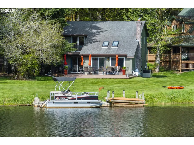 $699,969 | 71848 North Shore Drive, Birkenfeld, OR 97016