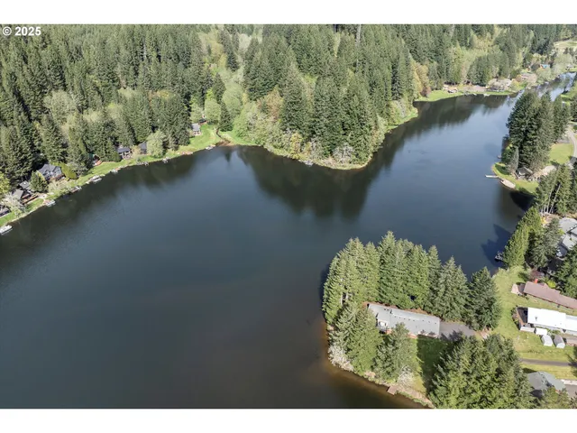 $699,969 | 71848 North Shore Drive, Birkenfeld, OR 97016