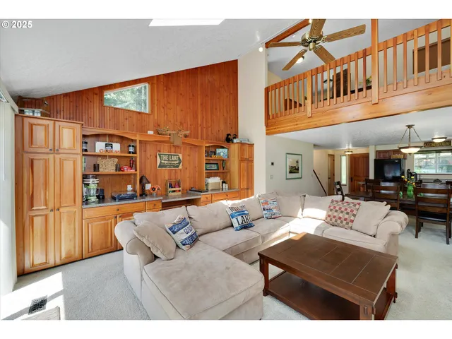 $699,969 | 71848 North Shore Drive, Birkenfeld, OR 97016