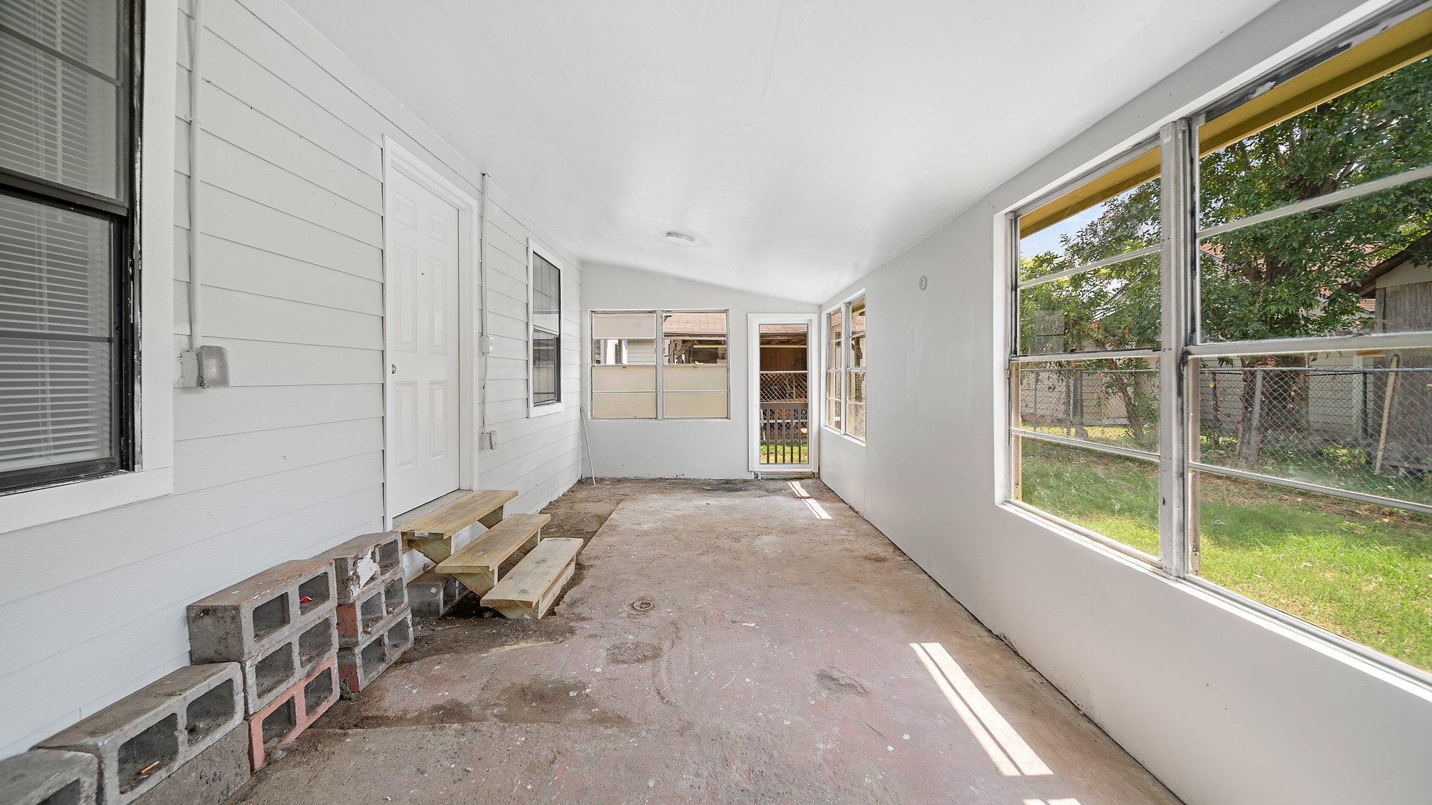 1322 Magnolia Street Baytown, TX 77520 - Photo 23 of 26