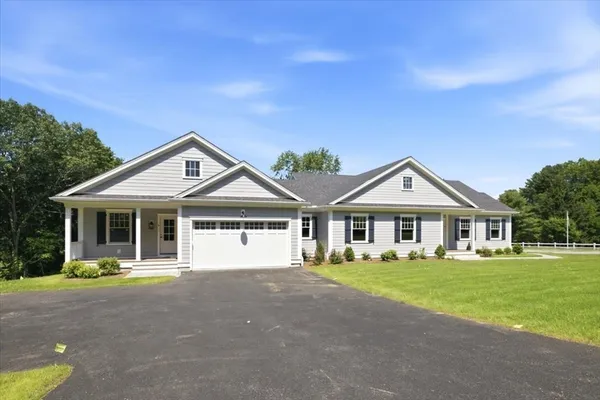 $999,000 | 1549 Washington Street, Unit 1, Walpole, MA 02081