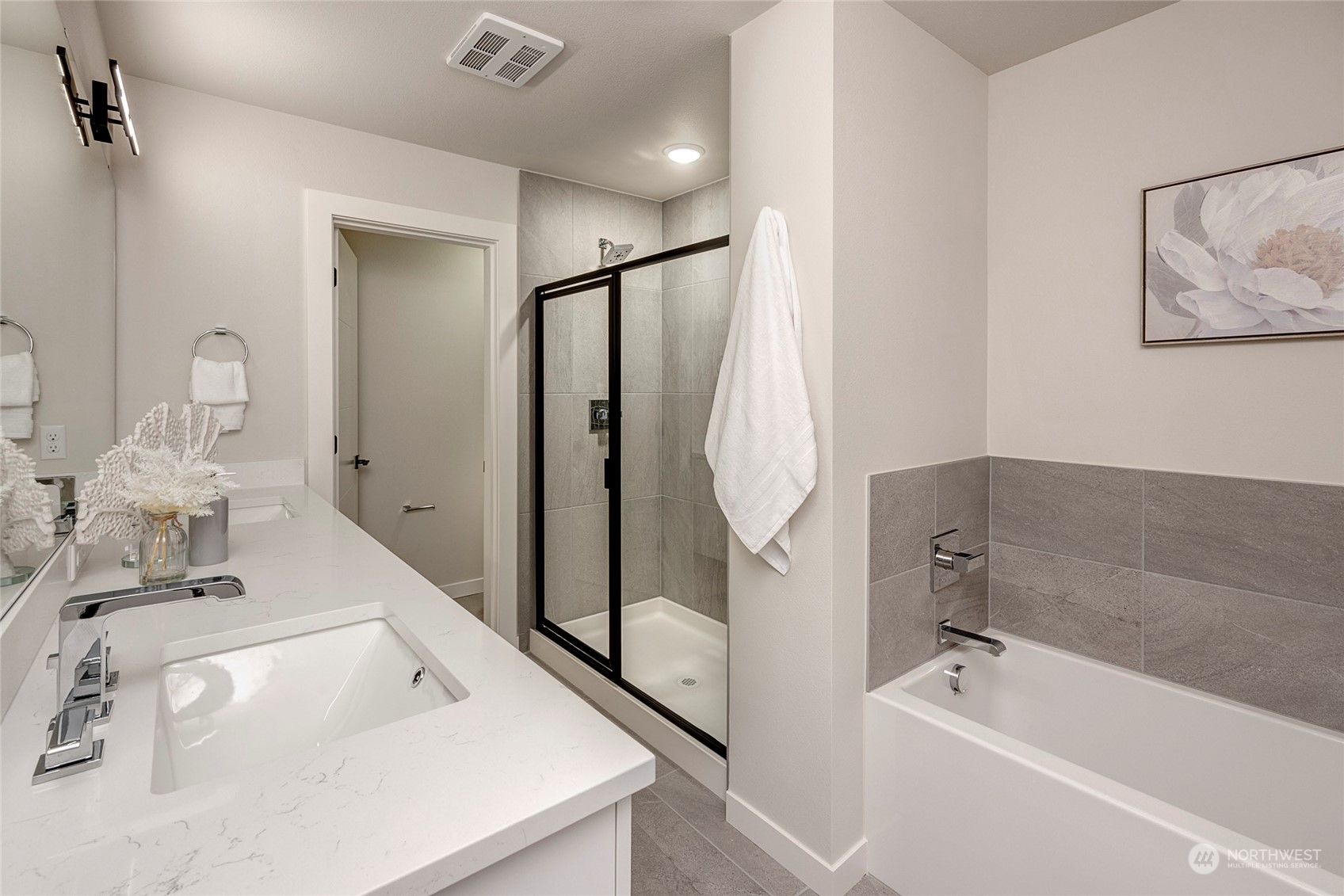8919 Northeast 173rd Place, Unit D Bothell, WA 98011 - Photo 28 of 38 Gallery Image 28