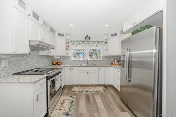 $599,999 | 270 26th Street, Copiague, NY 11726