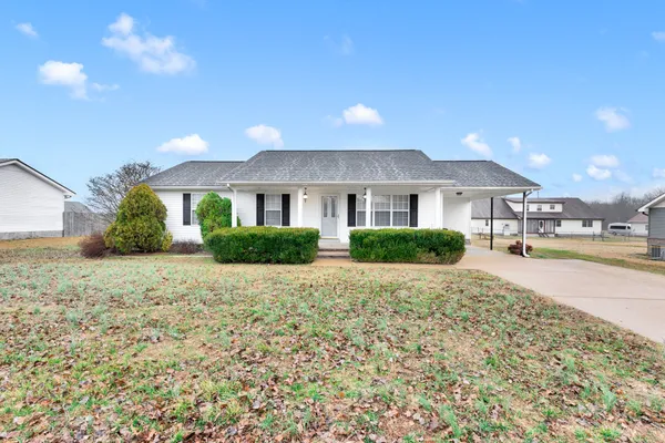 $285,000 | 685 Edgefield Drive, Hohenwald, TN 38462