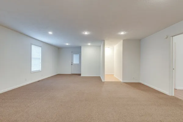 $285,000 | 685 Edgefield Drive, Hohenwald, TN 38462