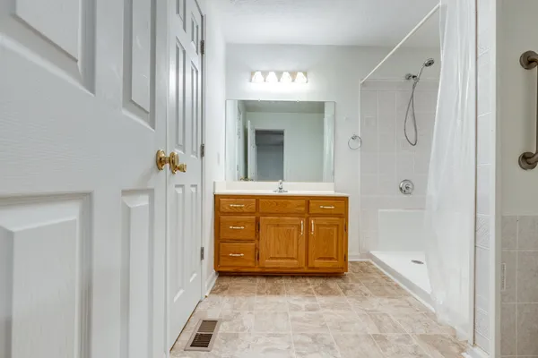 $285,000 | 685 Edgefield Drive, Hohenwald, TN 38462