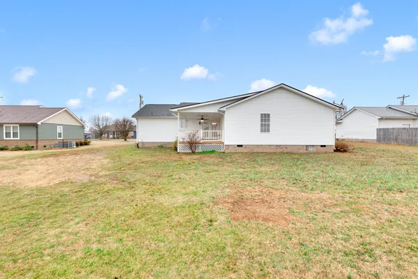 $285,000 | 685 Edgefield Drive, Hohenwald, TN 38462
