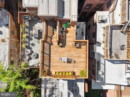 $785,000 | 1615-1617 Spruce Street, Unit 400, Philadelphia, PA 19103