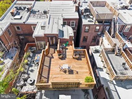 $785,000 | 1615-1617 Spruce Street, Unit 400, Philadelphia, PA 19103