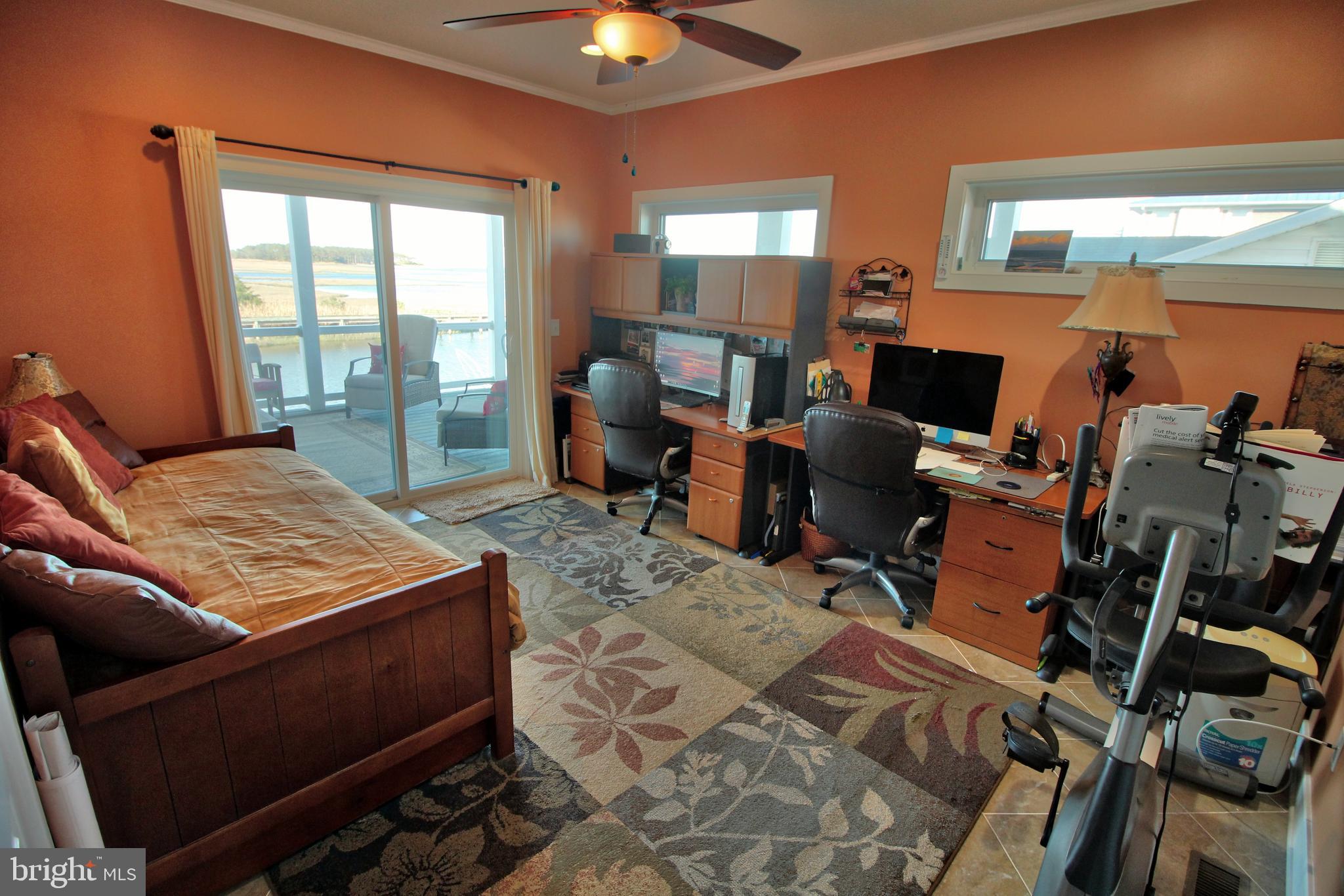 12345 Snug Harbor Road Berlin, MD 21811 - Photo 19 of 80 Waterfront BD w/Sliders to deck (currently office)
