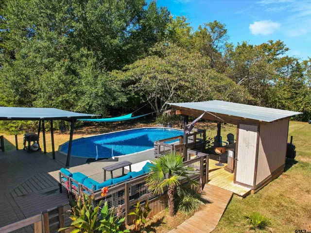 a view of outdoor space yard and patio