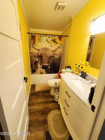 $329,000 | 3984 Pocosin Road, Lake Waccamaw, NC 28450