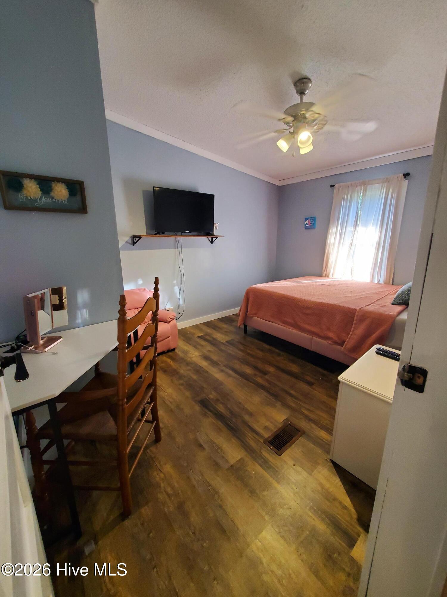 3984 Pocosin Road Lake Waccamaw, NC 28450 - Photo 20 of 56 20251016_173513