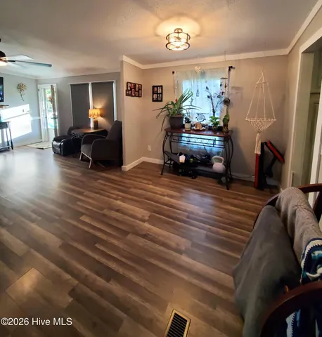 $329,000 | 3984 Pocosin Road, Lake Waccamaw, NC 28450