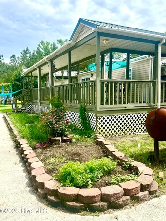 $309,000 | 3984 Pocosin Road, Lake Waccamaw, NC 28450