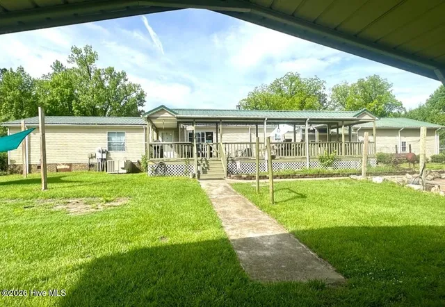 $329,000 | 3984 Pocosin Road, Lake Waccamaw, NC 28450