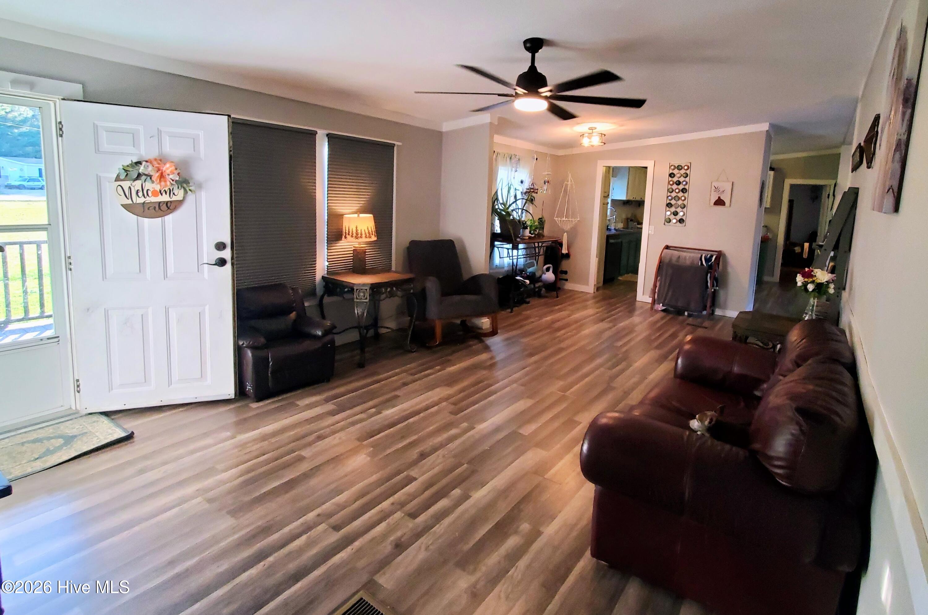 3984 Pocosin Road Lake Waccamaw, NC 28450 - Photo 8 of 56 20251016_173638_3